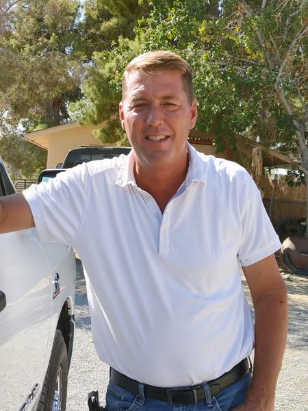 492123178_10226930578121307_1021854378606804736_n Dr. Shawn D. Frehner Obituary, Missing Veterinarian, Found Dead by Suicide at Nevada’s Lake Mead - Shawn Frehner Kicking Horse Death